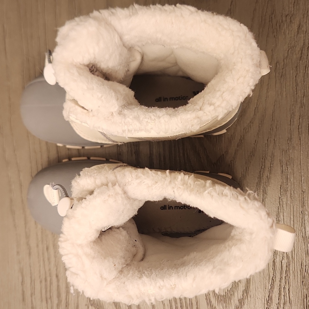 All In MotionKids' Skylar Waterproof Snow Boots - All In Motion™ Cream - Picture 5 of 7